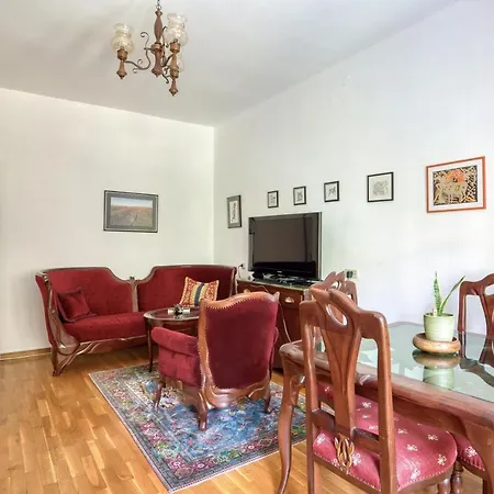 Vintage Style Podgorica